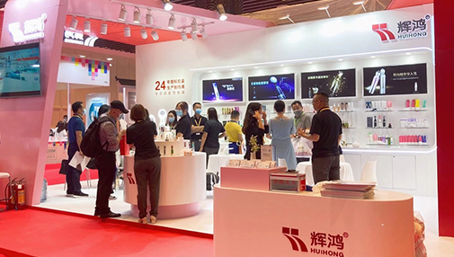 亚太美容展包材区，这款“高频脉冲提拉按摩”眼霜管火了